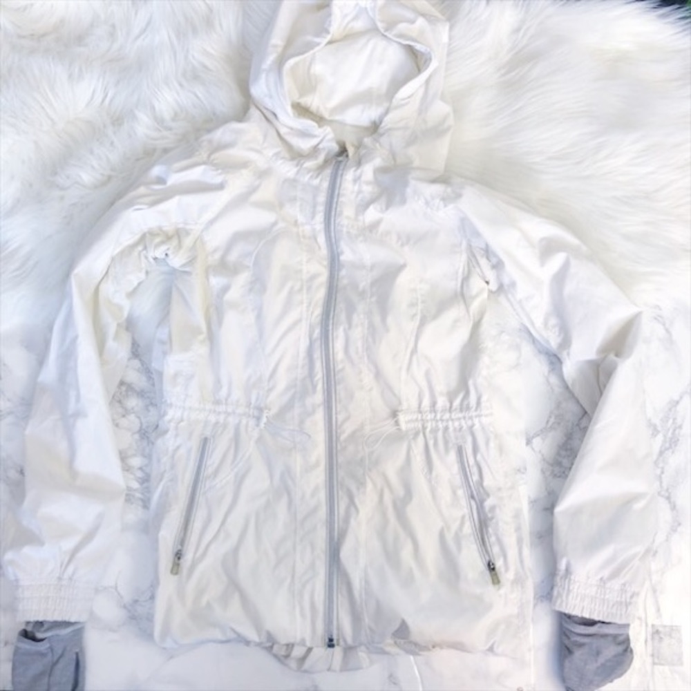 Lululemon resolution jacket - Picture 2 of 7